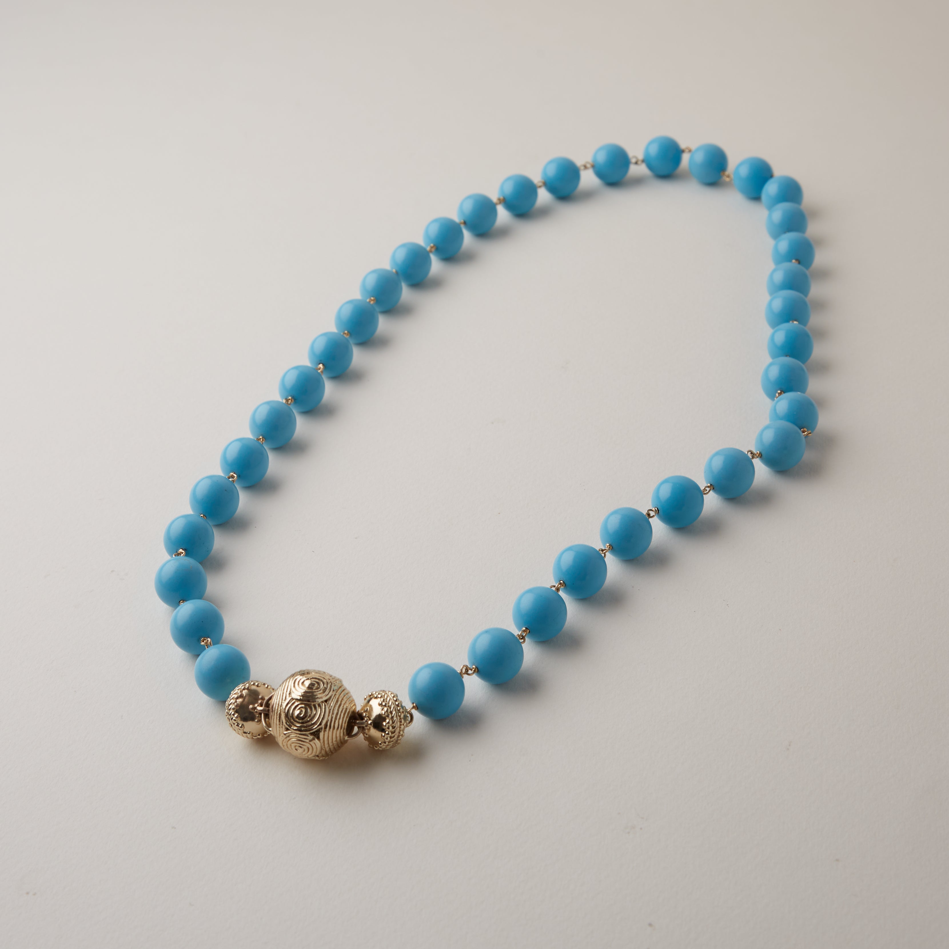 Caspian Victoire 14mm Reconstituted Cerulean Turquoise Necklace