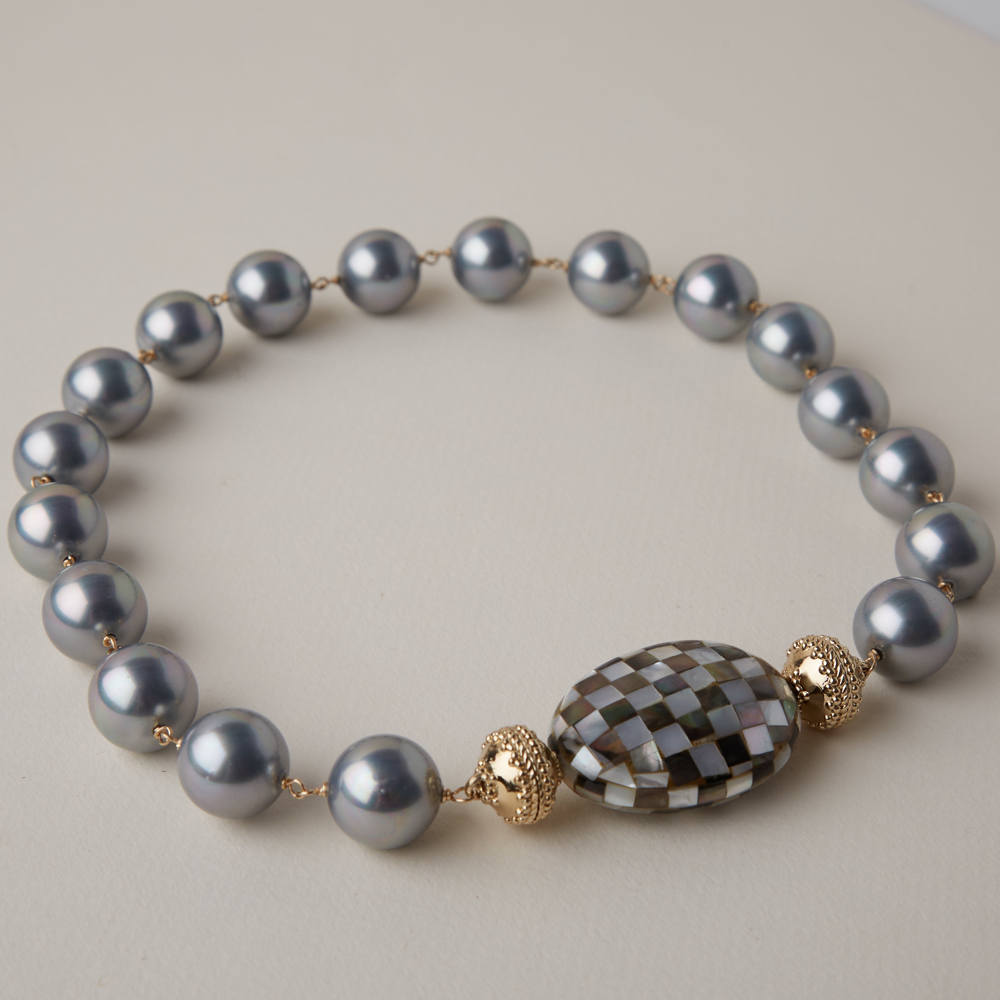 Caspian Victoire 16mm Grey Shell Pearl Necklace