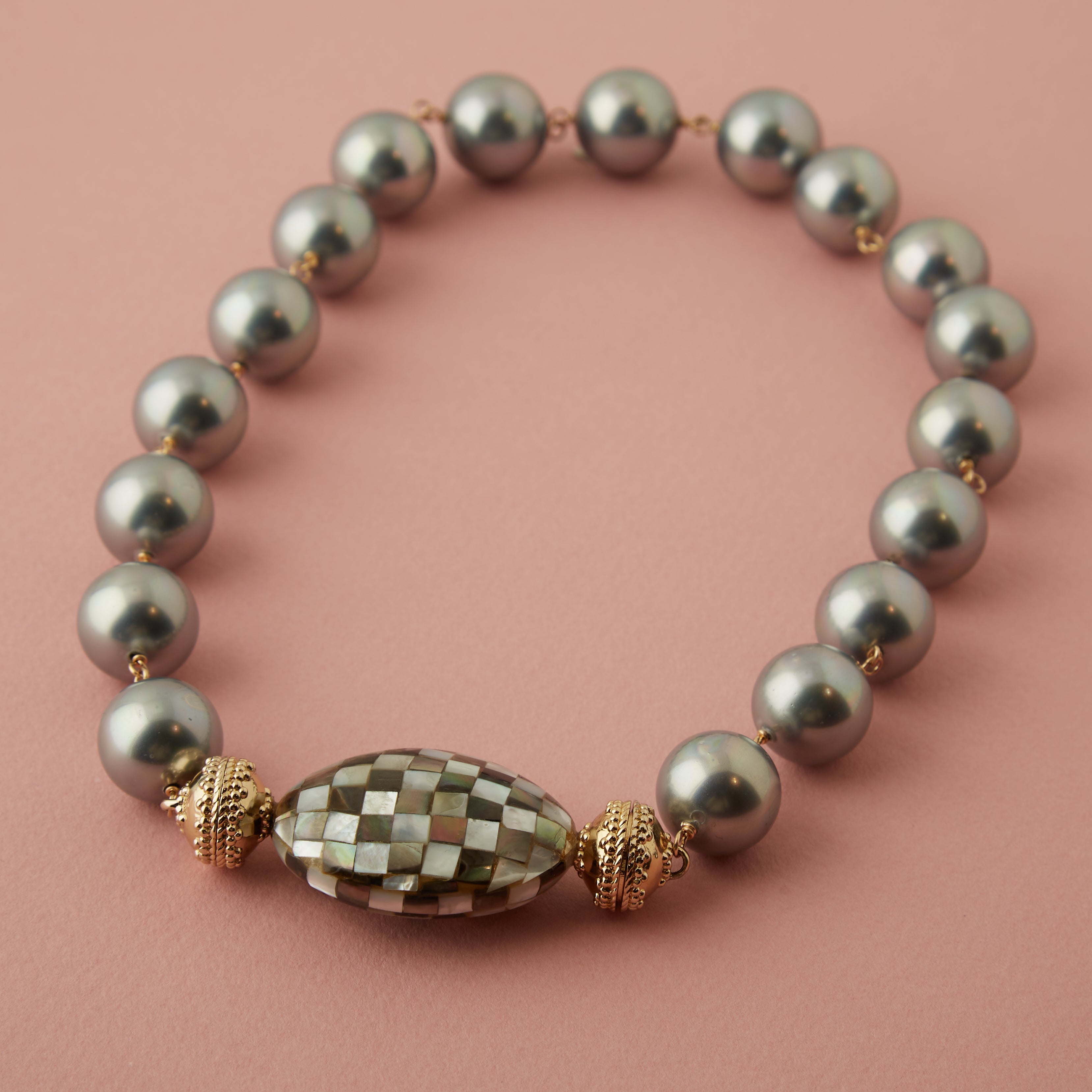 Caspian Victoire 16mm Grey Shell Pearl Necklace